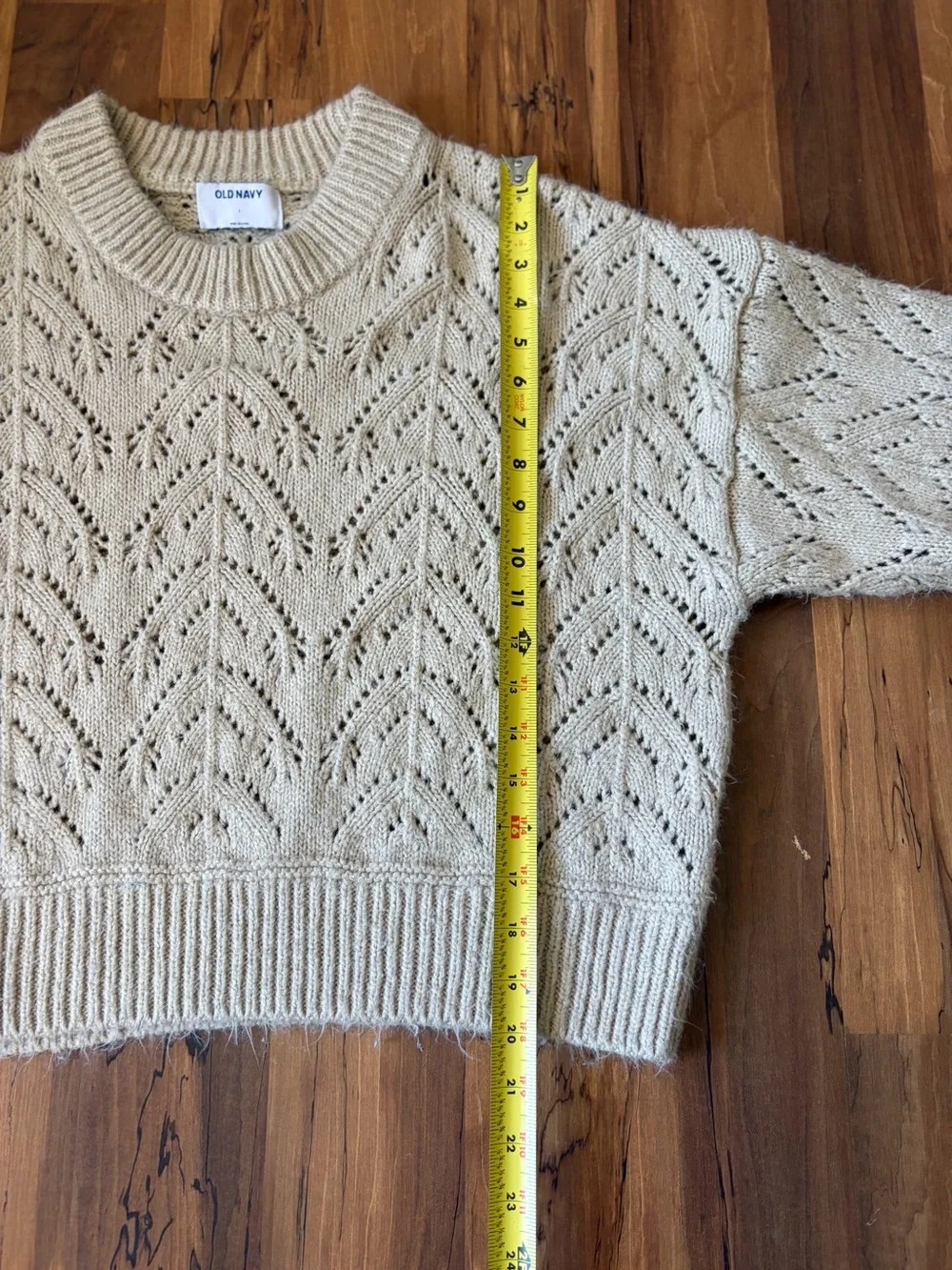 Old Navy Pointelle Knit Cream Long Sleeve Soft Chunky Sweater - Size L
